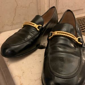 Black shiny leather Gucci loafers unisex size 42 or 11.5 men size 8 shoes